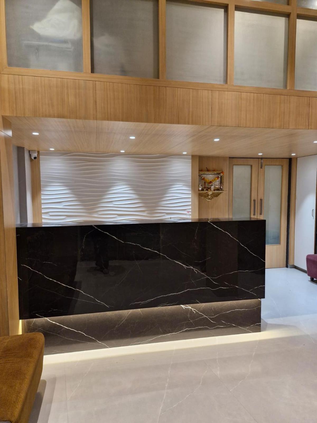 Avenue 10 Boutique Hotel Pune Eksteriør billede
